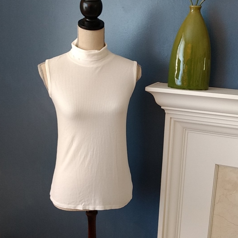 Rachel Zoe Off White Sleeveless Turtleneck Small